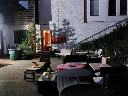 Ruhiges Keller Apartement Nm Neumarkt in der Oberpfalz