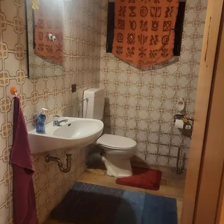 Ruhiges Keller Apartement Nm Apartment *